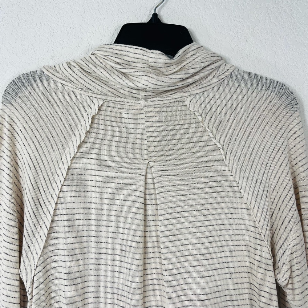 Knox Rose ivory striped long sleeve tunic top - Picture 5 of 11